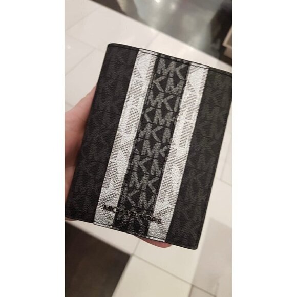 Michael Kors Jet Set Logo Stripe Passport Wallet Black Multi - Picture 3 of 4